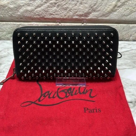 Christian Louboutin Panettone Spikes, Long Wallet Black with Silver Spikes VGUC - Picture 6 of 16